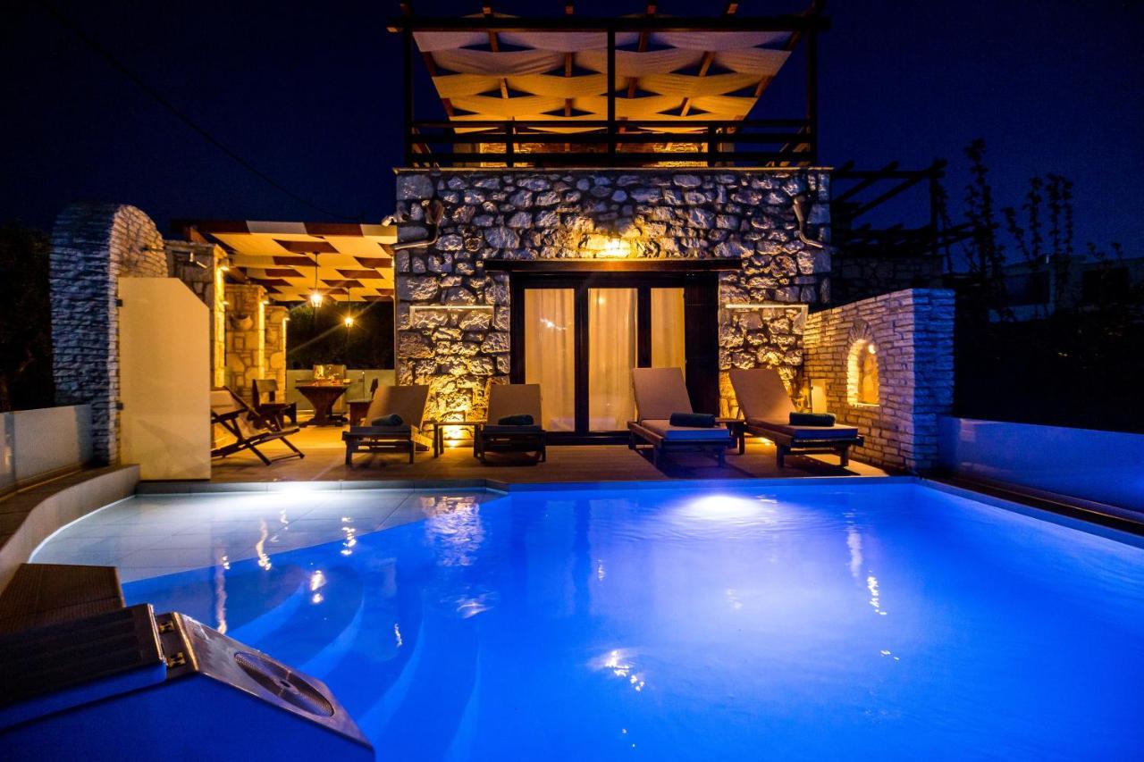 Villa Diamante Amoudi Exteriér fotografie