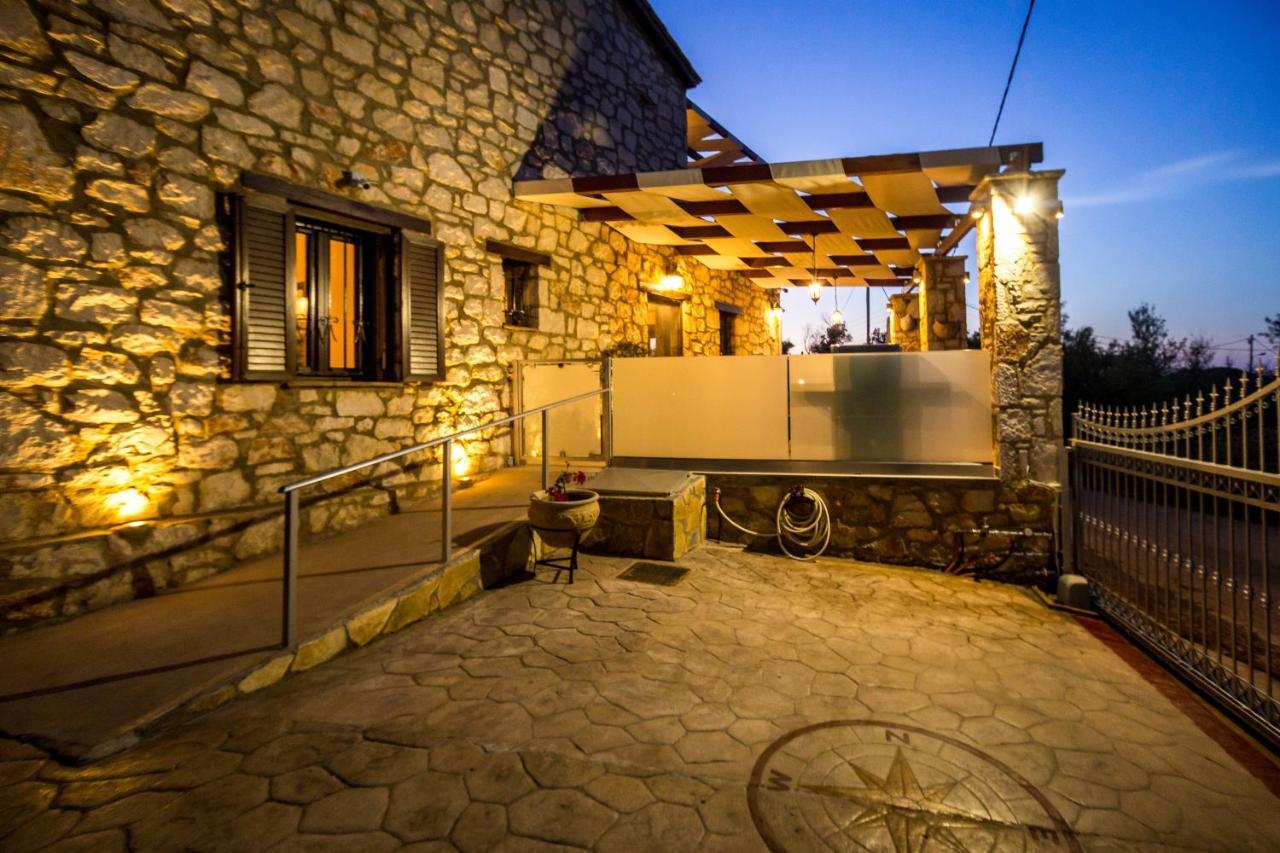 Villa Diamante Amoudi Exteriér fotografie