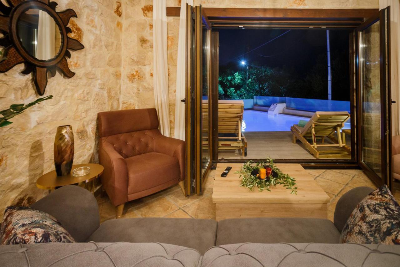 Villa Diamante Amoudi Exteriér fotografie